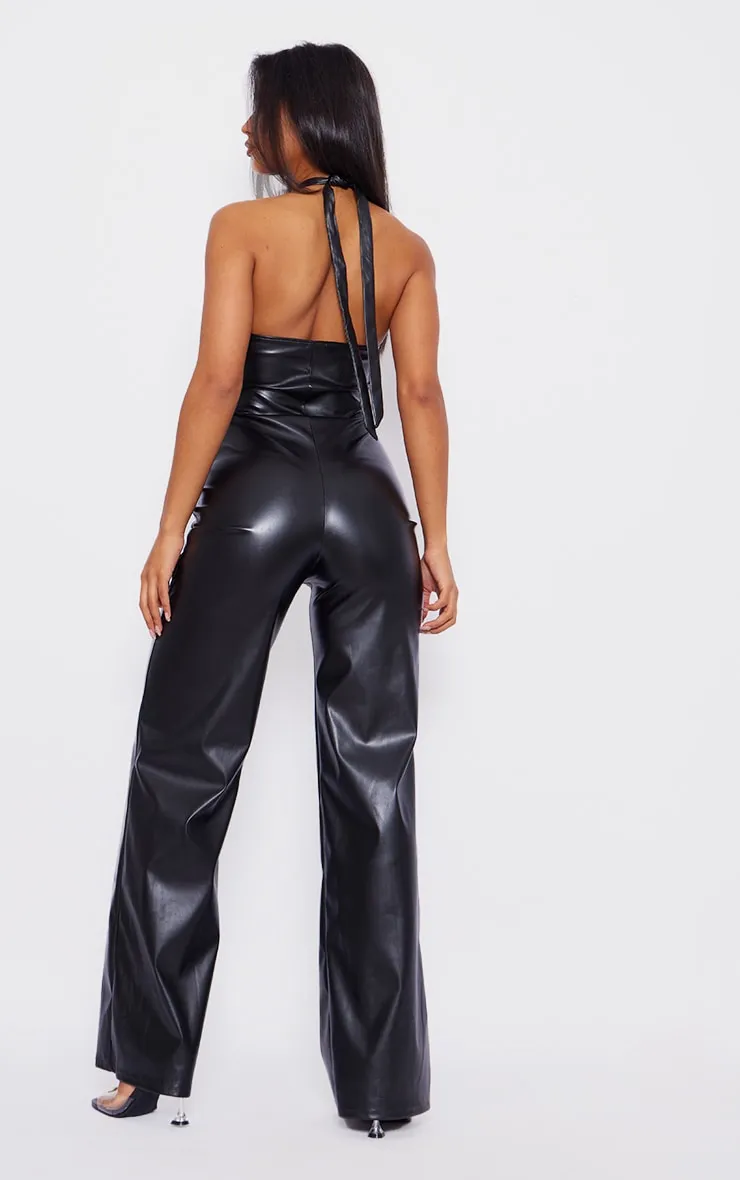 Combinaison large en PU mate noir nouée à dos nu