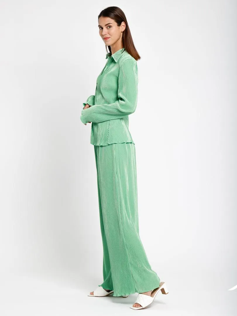 Ensemble chemise et pantalon plissé effet satinée