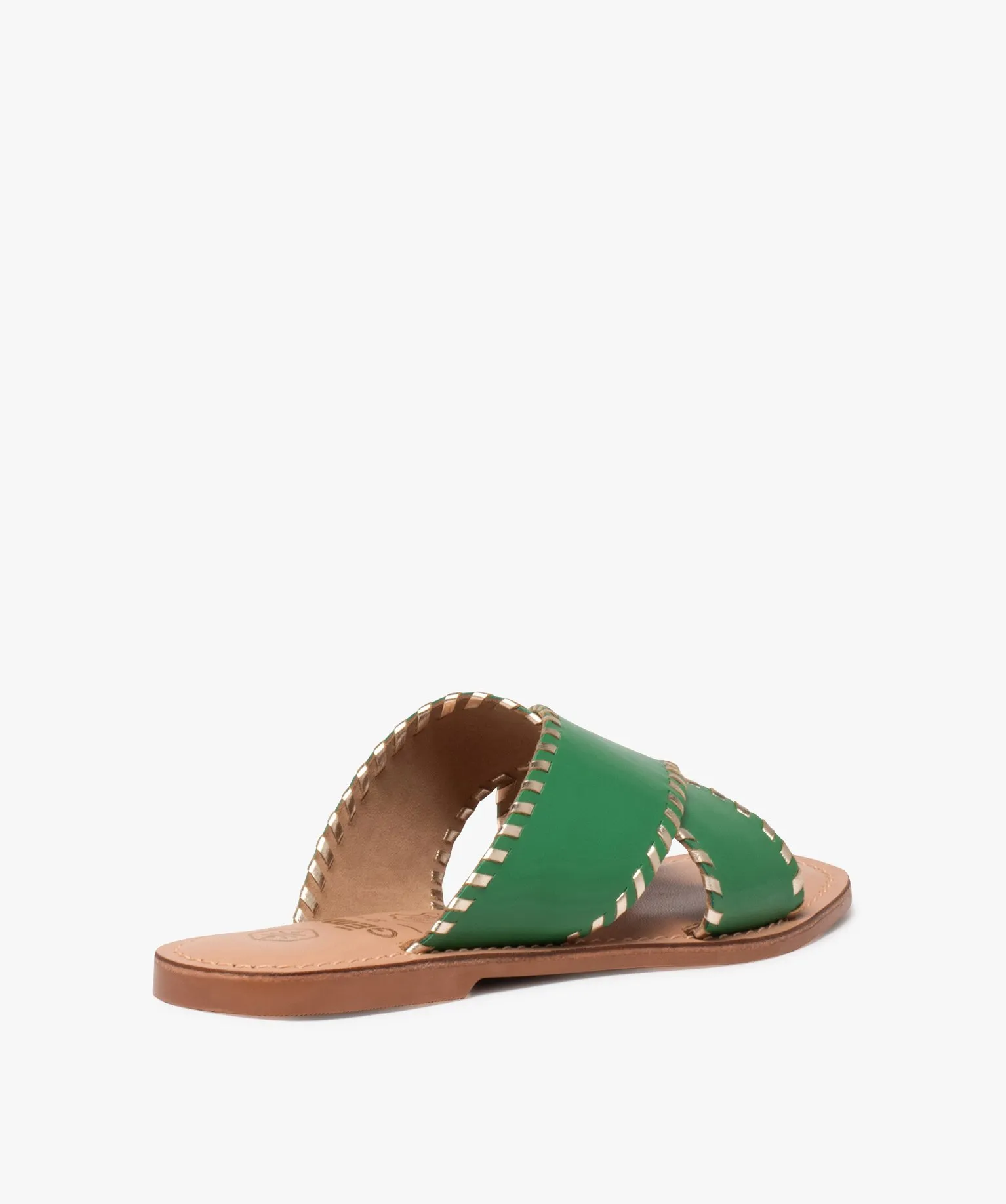 mules femme plates en cuir uni a larges brides contours metallises vert sandales plates et nu-pieds